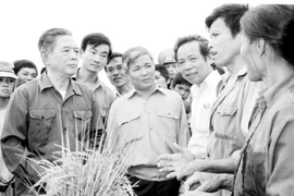 Inaguraran micrositio de Nhan Dan sobre exsecretario general del Partido Nguyen Van Linh