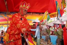 Organizan ceremonia en homenaje a soldados de Hoang Sa