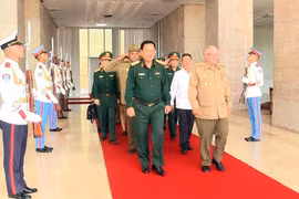 Vietnam y Cuba impulsan cooperación en derecho militar y defensa
