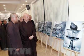 Inauguran exposición de documentos periodísticos del Budismo 