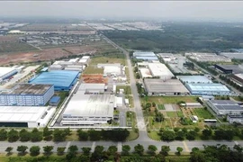 Infraestructura impulsa desarrollo de zonas industriales en delta del Mekong
