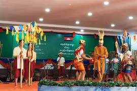 Efectúan en Camboya intercambio cultural con localidad vietnamita