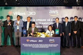 Banco vietnamita colabora con Amazon Web Services para mejorar servicio digital