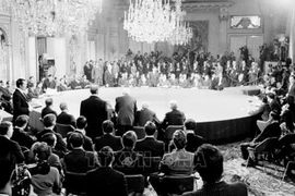 Lanza VNA libro sobre Acuerdo de París de 1973 