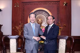 Dirigente de Ciudad Ho Chi Minh recibe a delegación del Partido japonés Komeito