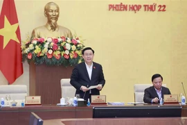 Comité Permanente de Asamblea Nacional de Vietnam concluye su reunión 22