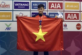 Atletas vietnamitas continúan brillando en SEA Games 32
