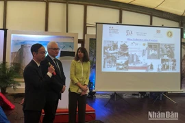 Lanzan sitio webs de materiales fotográficos conjuntos Vietnam-Francia