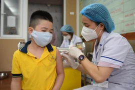 Vietnam promueve ante ONU derecho humano a vacunación