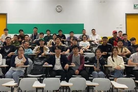 Aprendices vietnamitas en región sureña de Israel se encuentran sanos y salvos 