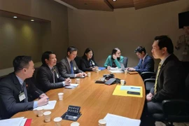 Vietnam y Canadá intercambian experiencias en poder legislativo