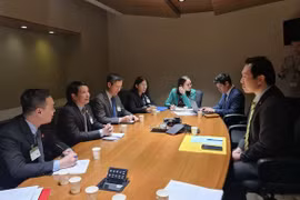 Vietnam y Canadá intercambian experiencias en poder legislativo