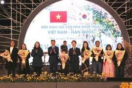 Intercambio cultural promueve nexos entre Da Lat y Chuncheon 