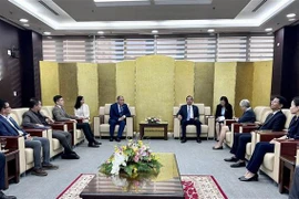 Ciudad de Da Nang crea condiciones favorables para inversores kazajos