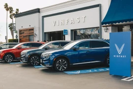 Vinfast entrega primeros coches eléctricos a clientes en Estados Unidos