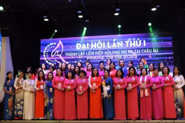Establecen Federación de mujeres vietnamitas en Europa