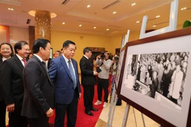 Inauguran exposición por aniversario 80 de Esquema de Cultura vietnamita