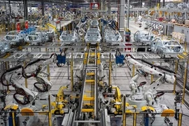 Vietnam podría devenir un centro industrial próspero, según periódico indio