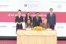 Promueven Vietnam y Polonia relaciones comerciales