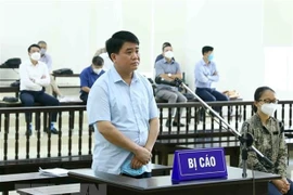 Procesa ex dirigente de Hanoi por inflar precios de árboles