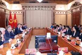 Fomentan cooperación entre Ciudad Ho Chi Minh y localidades de Rusia 