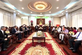 Promueven comercio entre ciudad de Can Tho y empresas chinas 
