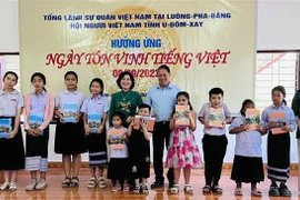 Vietnamitas en Laos responden al Día de Honor de su lengua materna 
