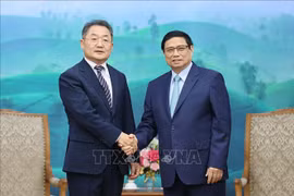 Premier vietnamita recibe a director general de Amkor Technology