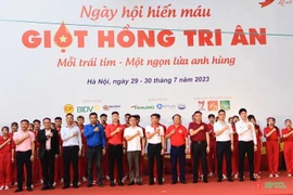 Celebran programa de donación voluntaria de sangre en Hanoi