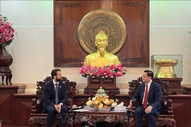 Reino Unido y ciudad vietnamita por cooperación multifacética