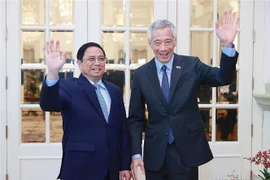 Relaciones Vietnam-Singapur en etapa especial, según embajador