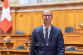Presidente del Consejo Nacional de Suiza inicia visita a Vietnam