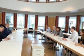 Promueven cooperación entre localidades de Vietnam y Alemania