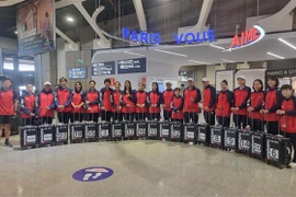 Vietnamitas en Francia alientan a selección nacional de voleibol femenino
