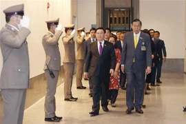 Vietnam trabaja por elevar nexos con Tailandia a nueva altura