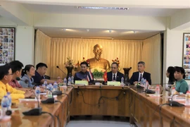 Provincia tailandesa de Nakhon Phanom y localidades vietnamitas promueven cooperación económica