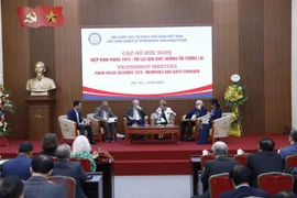 Encuentro con testigos históricos de negociaciones de Acuerdo de París de 1973