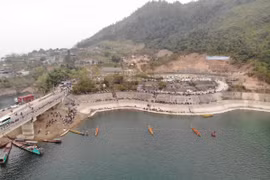 Celebran en provincia vietnamita regata de barcos con motivo del Tet
