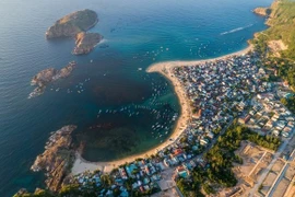 Vietnam trabaja por impulsar desarrollo socioeconómico regional