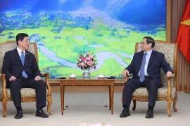 Premier recibe al gobernador de la prefectura japonesa de Kagoshima