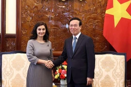 Presidente vietnamita recibe a saliente embajadora de Bulgaria 