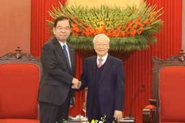 Máximo dirigente partidista recibe a delegación del Partido Comunista de Japón 