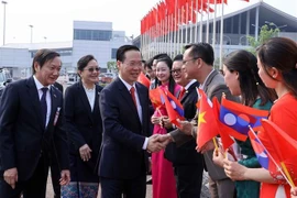 Presidente de Vietnam llega a Vientiane para iniciar su visita oficial a Laos