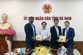 Interesadas empresas singapurenses en invertir en localidad vietnamita