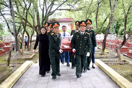 Repatrían restos de mártir vietnamita caído en Laos