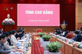 Premier insta a provincia de Cao Bang a centrarse en desarrollo de economía fronteriza