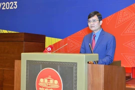 Debaten en Vietnam medidas para potenciar capacidad digital de jóvenes 