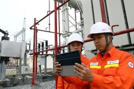 Premier vietnamita insta a garantizar suministro de electricidad