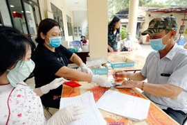 Hanoi fija como meta reducir la pobreza en un 30 por ciento en 2023