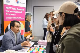 Taller de búsqueda laboral conecta a estudiantes vietnamitas y empleadores en Australia